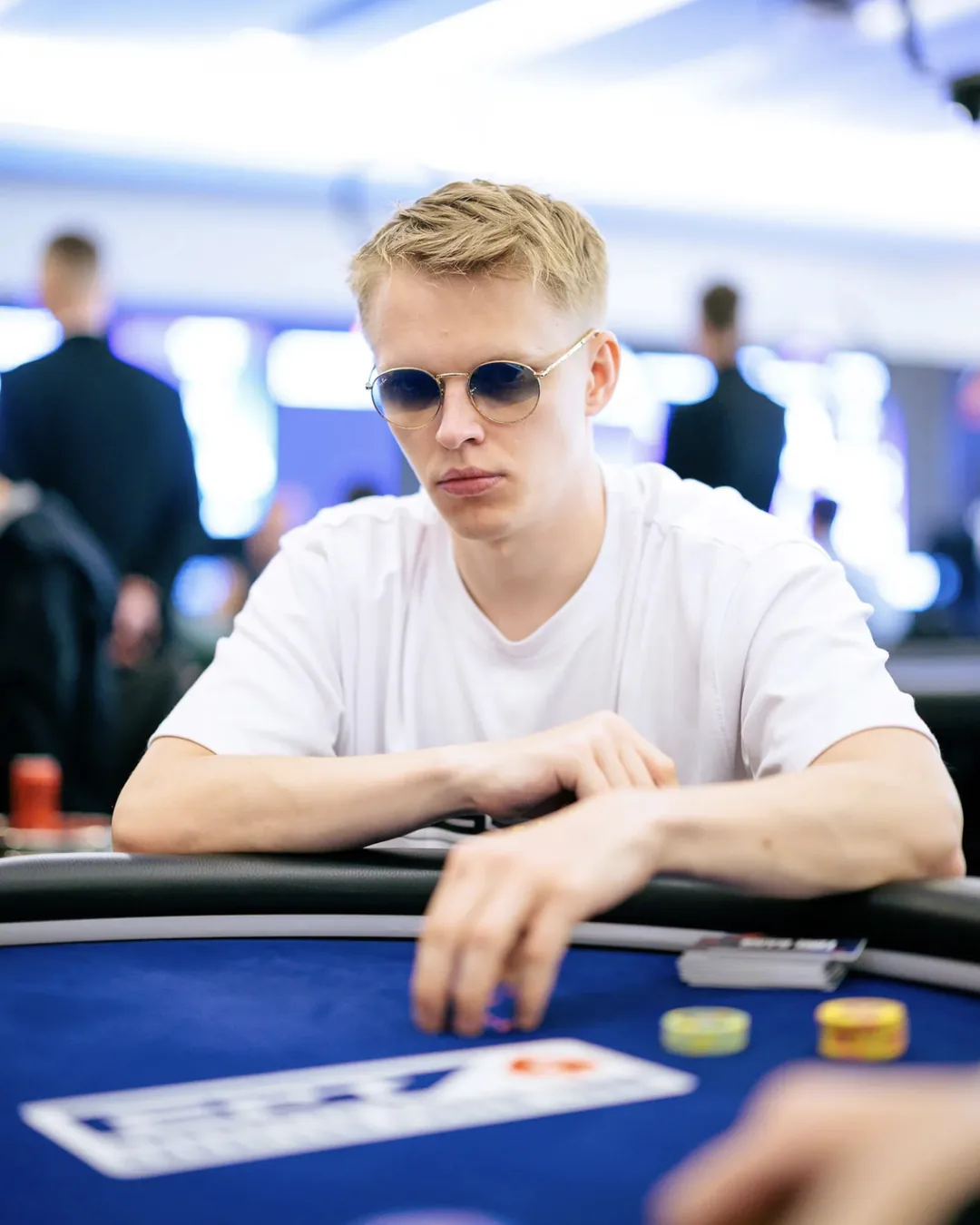 Ossi Ketola playing a Triton tournament
