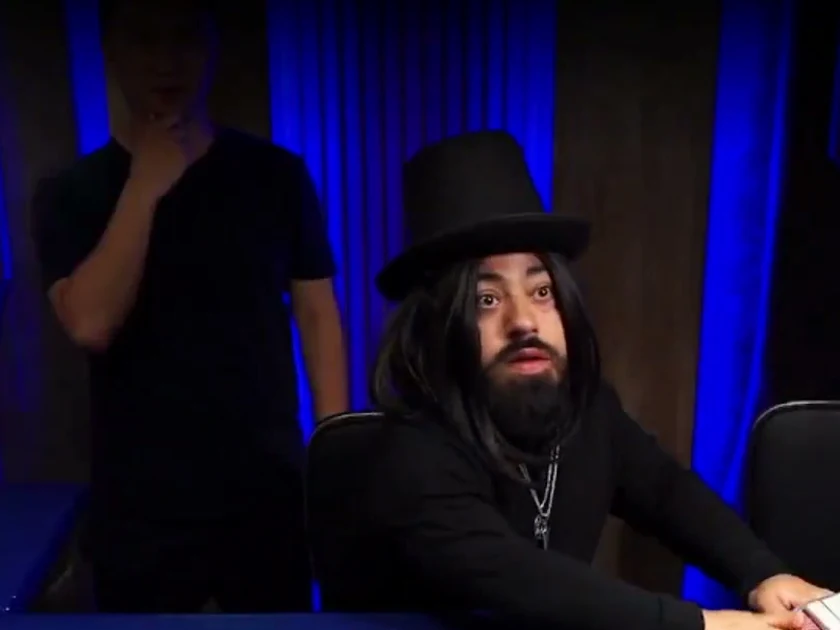 A dealer at the Duel table billed as Roshtein
